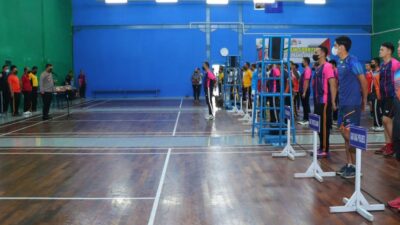 Menyambut Hut Bhayangkara ke 76, Polres Gresik menggelar Turnamen badminton tahun 2022, Selasa (21/06/22).