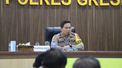 Kapolres Gresik AKBP Mochamad Nur Azis saat Rakor memberikan himbauan kepada masyarakat Kabupaten Gresik