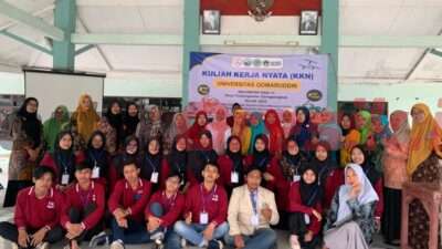 KKN Kelompok 11 Universitas Qomaruddin di Desa Tanjangawan Ujungpangkah, Ajak Memanfaatkan Teknologi Tepat Guna Berbasis Digital E-Commerce