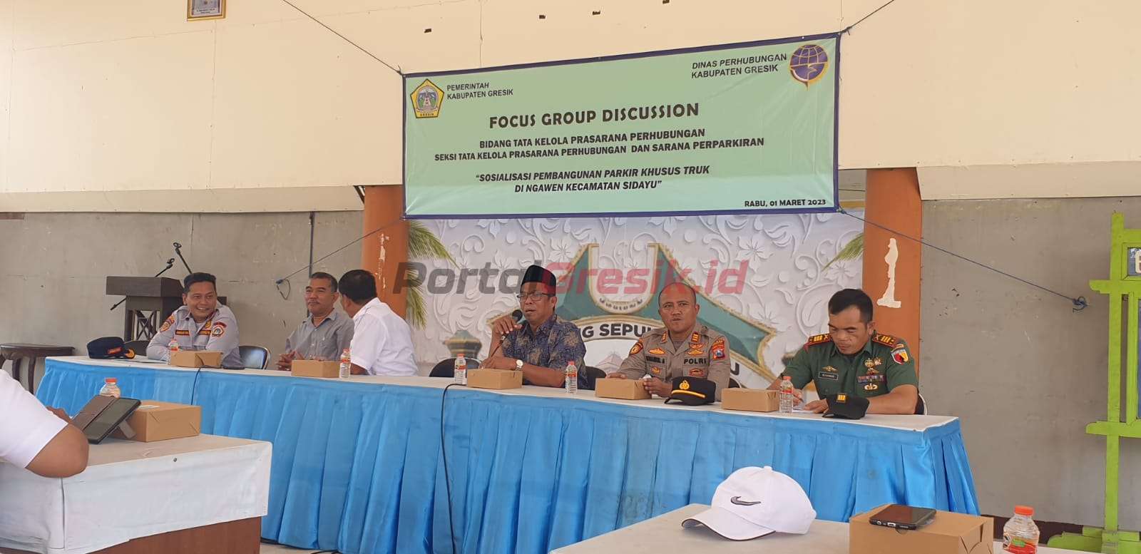 FGD Sosialisasi pembangunan parkir khusus dumptruk di Desa Ngawen Kecamatan Sidayu, Rabu (1/3/2023).