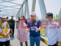 Selesai Diperbaiki, Jembatan Kacangan Kecamatan Benjeng Kini Dapat Dilintasi Warga Kembali