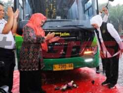 Perluas Jangkauan Layanan Transportasi Publik, Pemprov Jatim Tambah 10 Armada Bus Transjatim Rute Sidoarjo-Surabaya-Gresik