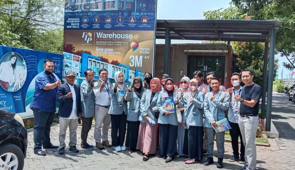Mahasiswa STEI Kanjeng Sepuh saat Lakukan Kunjungan Industri Ke AKR Land, Sabtu ( 8/4/2023).
