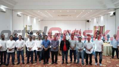 Bupati Gresik H. Fandi Akhmad Yani saat menghadiri kegiatan penguatan peran kecamatan dalam pembangunan desa di Kabupaten Gresik tahun 2023 di Hotel Jambuluwuk Kota Batu, Jum'at (18/5/2023) malam.