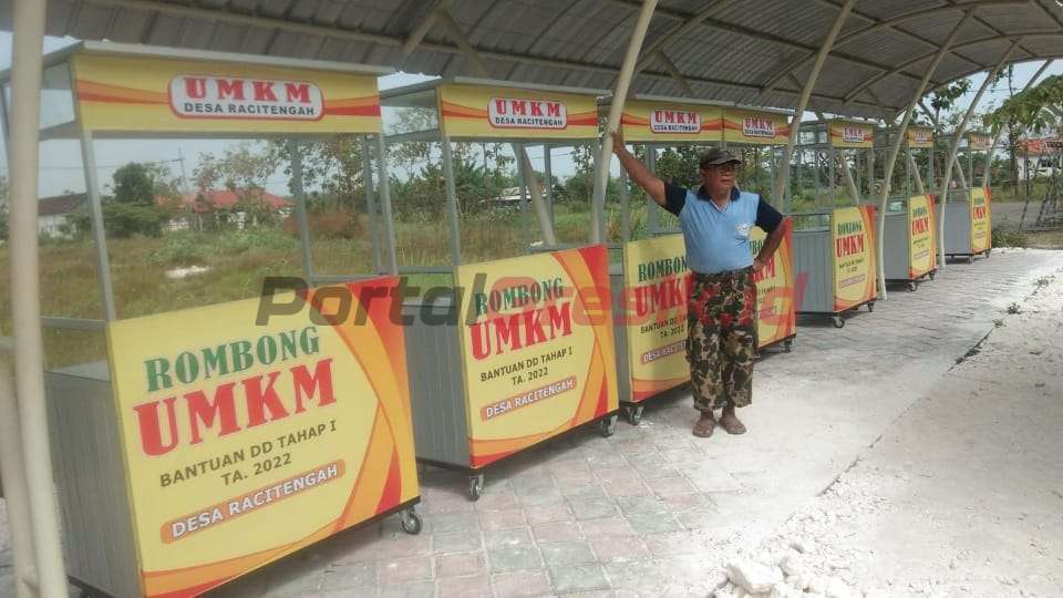 Kios central UMKM sudah dibangun dengan model kanopian oleh Pemerintah Desa Racitengah, Kecamatan Sidayu