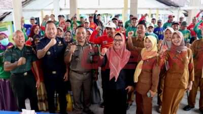 Rugikan Pemerintah, Wakil Bupati Gresik Ajak Masyarakat Berantas Peredaran Rokok Ilegal