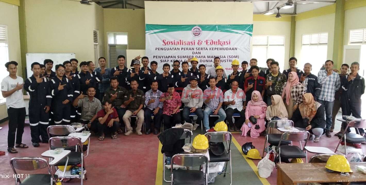 Tim Melek Industri yang digawangi Kang Lestari Widodo ini menggelar Sosialisasi dan Edukasi Pembekalan dan Penguatan Mindset Para Pekerja Santri Siap Kerja dalam Dunia Industri Nasional dan Internasional, Kamis (20/7/2023).