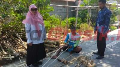 Centra Home Industri ‘Dobong’ keranjang ikan Desa Panjunan