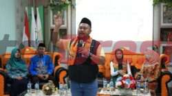 Bupati Gresik Fandi Ahmad Yani saat menghadiri kegiatan di Puskesmas Sangkapura, Sabtu (14/10/2023).