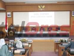 Paripurna Jawaban Bupati Atas PU Fraksi Rancangan APBD 2024, Wakil Ketua DPRD Gresik : Ini Akan Menjadi Masukan Dalam Rapat Komisi dan Finalisasi Anggaran