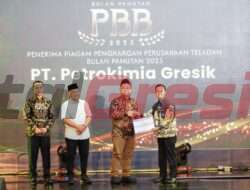Berkomitmen dan Terus Patuh Dalam Pembayaran PBB tahun 2023, Petrokimia Gresik Terima Apresisasi dari Bupati Gresik