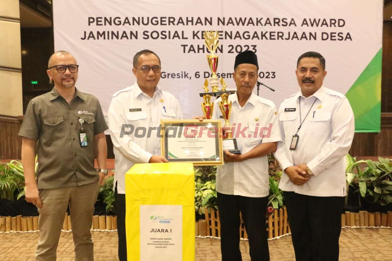 Penganugerahan Nawakarsa Award Jaminan Sosial Ketenagakerjaan Desa tahun 2023 yang digelar di Hotel Horison GKB Kecamatan Manyar, Rabu (6/12/2023).