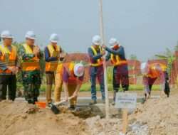 Peringati Hari Bakti PUPR ke 78, DPUTR Gresik Gelar Penanaman 2,2 Juta Pohon