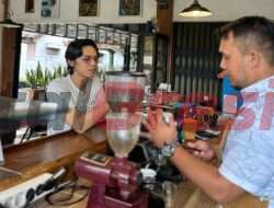 Berkat Rumah BUMN Baturaja, Deni Saputra Sukses Kembangkan Bisnis Kopi