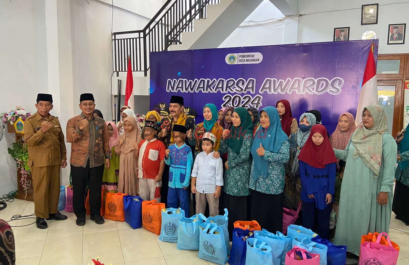 Camat Bungah Moh. Izzul Muttaqin saat menghadiri Desa Masangan Bungah berhasil masuk 9 Top Nominator Nawakarsa Award 2024, Jumat Berkah (8/3/2024).