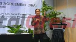 Direktur Utama SIG, Donny Arsal memberikan sambutan saat acara penandatanganan Amandemen dan Pernyataan Kembali Perjanjian Antar Pemegang Saham KLN di Habitare Apart Hotel Rasuna, Jakarta, pada Kamis (27/06/2024).