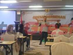 Dianggap Mampu Memimpin Gresik, Ratusan Pemuda Deklarasikan Dukung Bacabup Asluchul Alif