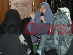 Perkuat Keimanan, Polres Gresik Gelar Ngaji Bareng Ustadzah Marwa