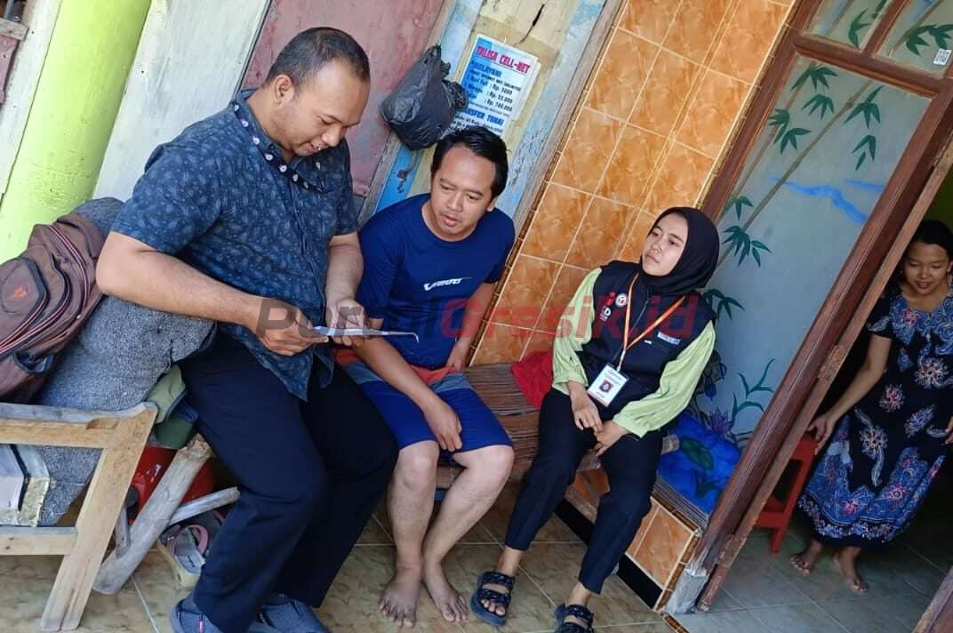 Tahapan Pencocokan dan Penelitian (COKLIT) Penyusunan Daftar Pemilih Pilkada 2024 Bawaslu Gresik Temukan Ratusan Kesalahan Petugas Pemutakhiran Daftar Pemilih (Pantarlih).