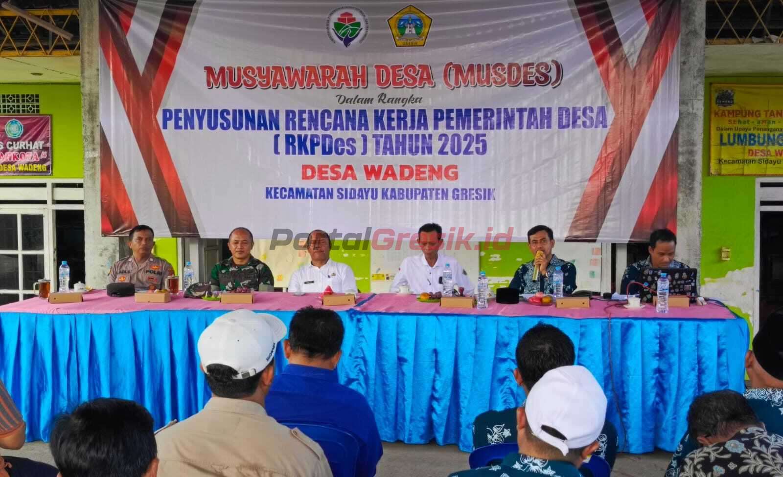 Musdes Rancangan Rencana Kerja Pemerintah Desa (RKPDesa) dan APBDesa Tahun 2025. Pemerintah Desa (Pemdes) Wadeng, Kecamatan Sidayu Gresik, Rabu (31/07/2024).