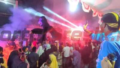 Carnival Bamboo Sembayat, Kirab Puluhan Ogoh-Ogoh Raksasa hingga Kambing Guling Jadi Rebutan Warga