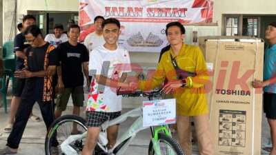 Jalan Sehat Pemdes Gumeng Peringati Hari Kemerdekaan Berjalan Meriah, Hadiah Mencapai Belasan Juta Rupiah