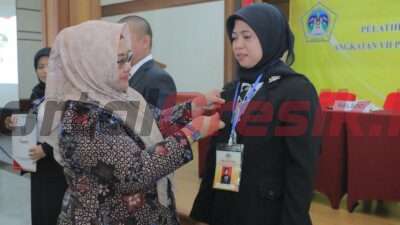 Hadiri Penutupan PKP Angkatan VII, Wabup Gresik Harapkan Kinerja Pejabat Pemerintah Semakin Bermutu