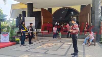 Jaga Kondisi Kamtibmas, Polres Gresik Lakukan Pengamanan Ibadah Minggu di Berbagai Gereja Wilayah Kabupaten Gresik