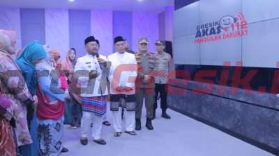 Bupati Gresik Fandi Akhmad Yani meresmikan Ruang Kendali Layanan Kedaruratan (Command Center) di Kantor Bupati Gresik, Senin (23/09/2024).