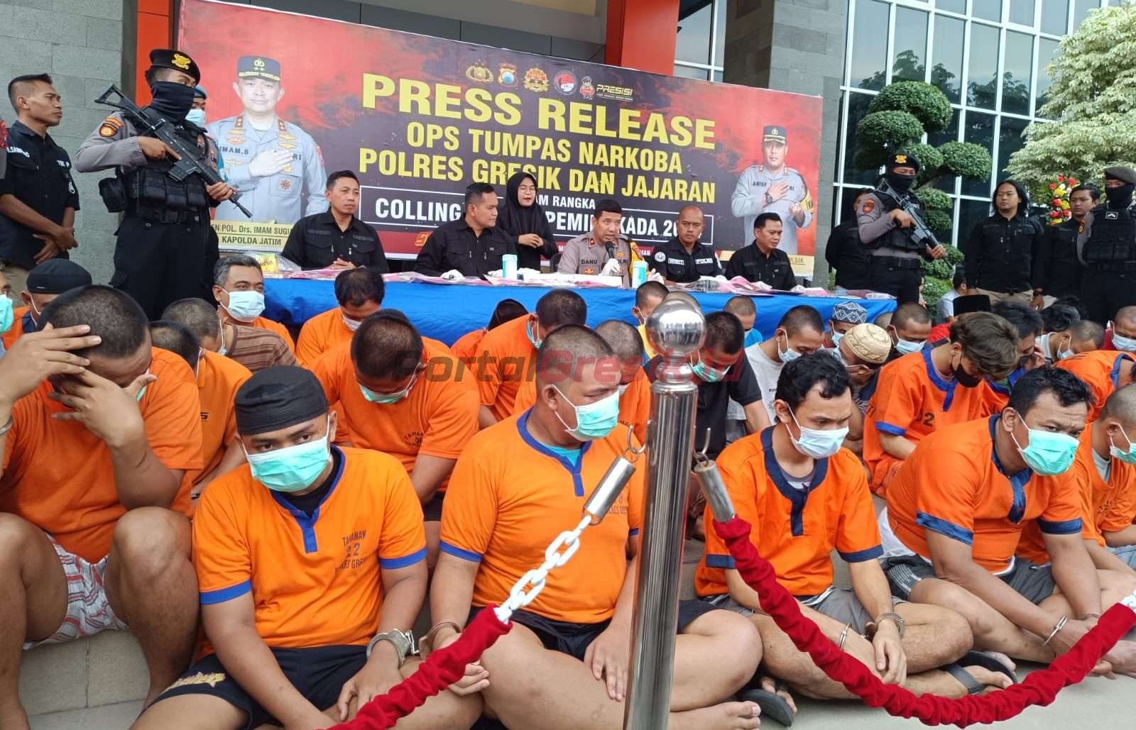 Sebanyak 39 tersangka pengedar narkoba berhasil diamankan oleh Satresnarkoba Polres Gresik.