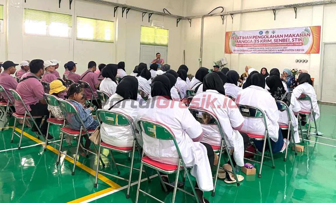 Pemdes Gedangan Sidayu kolaborasi dengan Disperindag Propinsi Jawa Timur lakukan pelatihan yang diadakan di Dinas Perindustrian dan Perdagangan Provinsi Jatim, Jumat (27/9).