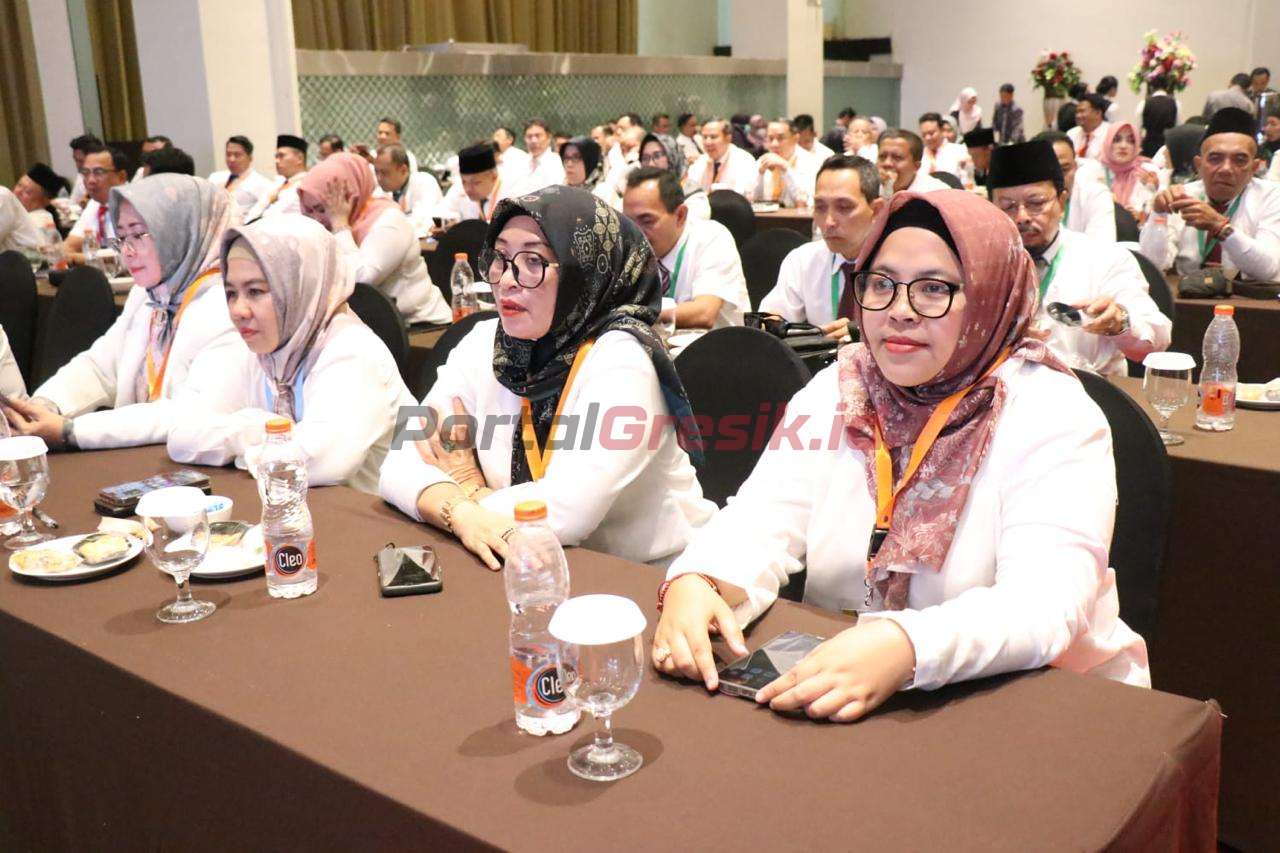 50 orang anggota DPRD Kabupaten Gresik, saat mengikuti orientasi dan pendalaman tugas anggota dewan di Hotel Savana Kota Malang, 24-27 September 2024.