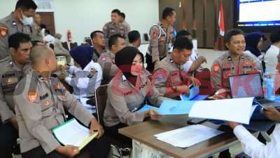 Satuan Polres Gresik saat Jalani Audit Kinerja Mendalam, Senin (21/10/2024) pagi.