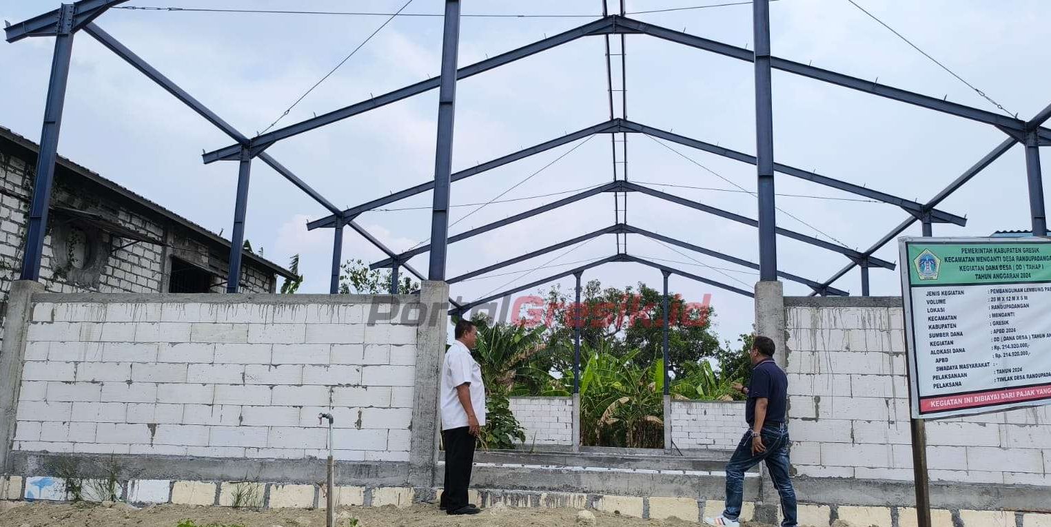 pembangunan "Lumbung Pangan Desa", Pemdes Randupadangan mendukung terciptanya swasembada pangan bagi masyarakatnya.