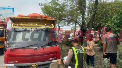 Operasi Zebra Semeru 2024, Satlantas Polres Gresik Tindak Puluhan Truck di Jalur Utara