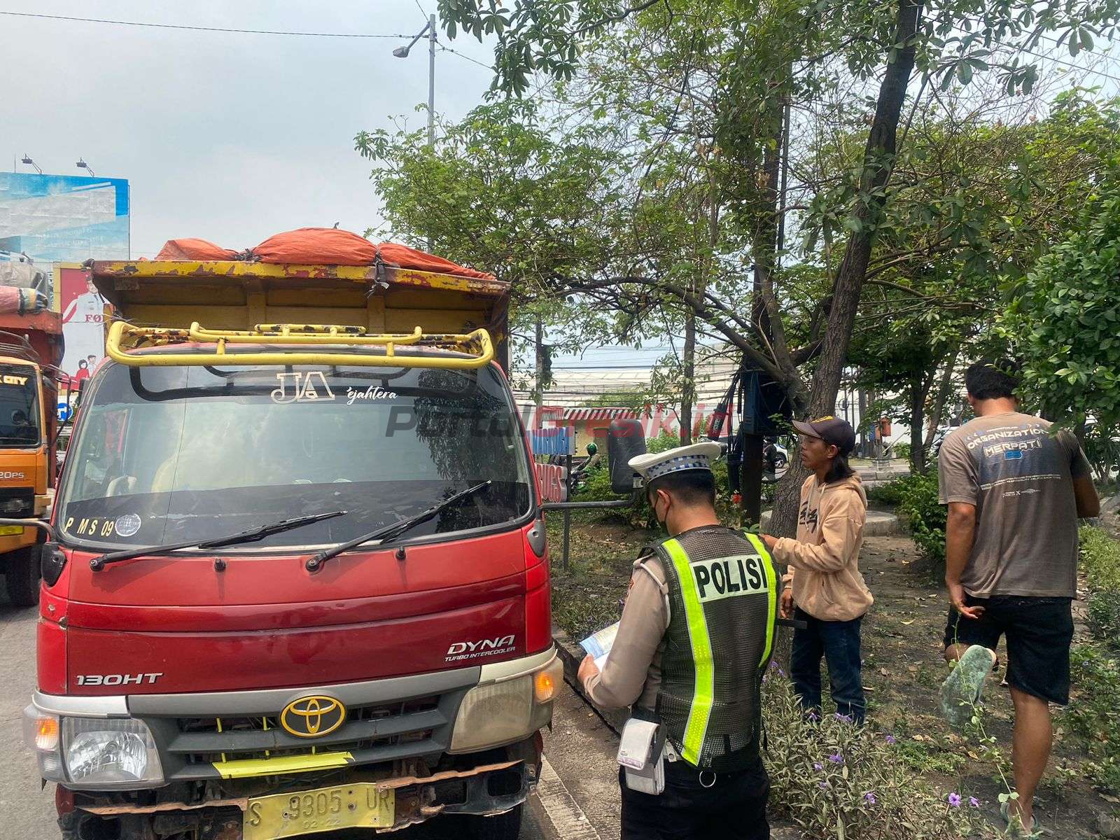 Operasi Zebra Semeru 2024, Satlantas Polres Gresik Tindak Puluhan Truck di Jalur Utara (24-10-2024)