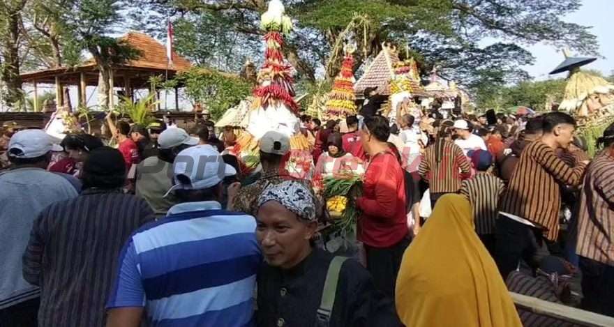 petilasan Mbah Ronggo Desa Dapet Kecamatan Balongpanggang Kabupaten Gresik, Minggu (27/10/2024) .