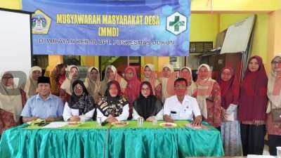 Kepala Desa (Kades) Sembungan Kidul Dukun M. Munir Muchlis, S.Ag. Dengan penuh semangat, Kades Munir mengajak warganya memanfaatkan lahan kosong di pekarangan rumahnya masing-masing untuk menanam sayur-sayuran ataupun toga