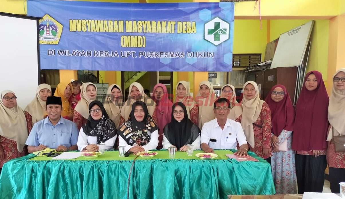 Kepala Desa (Kades) Sembungan Kidul Dukun M. Munir Muchlis, S.Ag. Dengan penuh semangat, Kades Munir mengajak warganya memanfaatkan lahan kosong di pekarangan rumahnya masing-masing untuk menanam sayur-sayuran ataupun toga