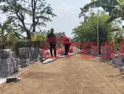 Jelang musim tanam Pemdes Dunggus di Gresik Bangun Jalan Usaha Tani Penunjang Infrastruktur Pertanian
