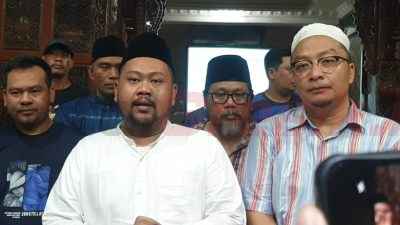 Pasangan Calon (Paslon) Fandi Akhmad Yani - dr Asluchul Alif (Yani-Alif)