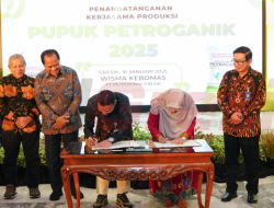 Petrokimia Gresik Dukung Swasembada Pangan dan Pertanian Berkelanjutan Lewat Program Pupuk Organik Petroganik 2025
