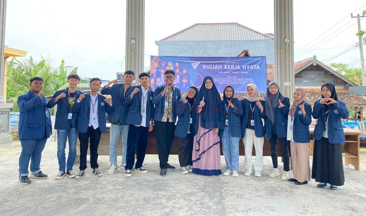 Kelompok 1 Kuliah Kerja Nyata (KKN) Universitas Muhammadiyah Gresik