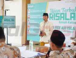 Layaknya Sarjana, Santri MA Refah Islami Jalani Tugas Akhir Ujian Terbuka Risalah Ilmiah Berbahasa Arab