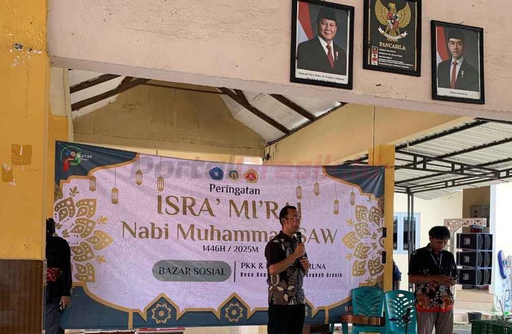 Kades Baunyuurip Ihsanul Haris saat membuka bazar sosial peringati isra miraj 1446 H, Minggu (16/02/2025)