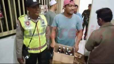 Polsek Ujung Pangkah menggelar patroli kerawanan dan razia pada Selasa (18/2/2025) malam.