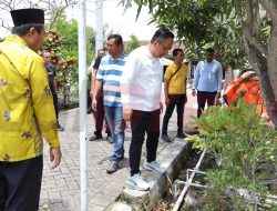 Gerak Cepat, Hari Pertama Menjabat Wabup Gresik Asluchul Alif Langsung Tinjau Sekolah Rusak dan Sanitasi Rumah Warga