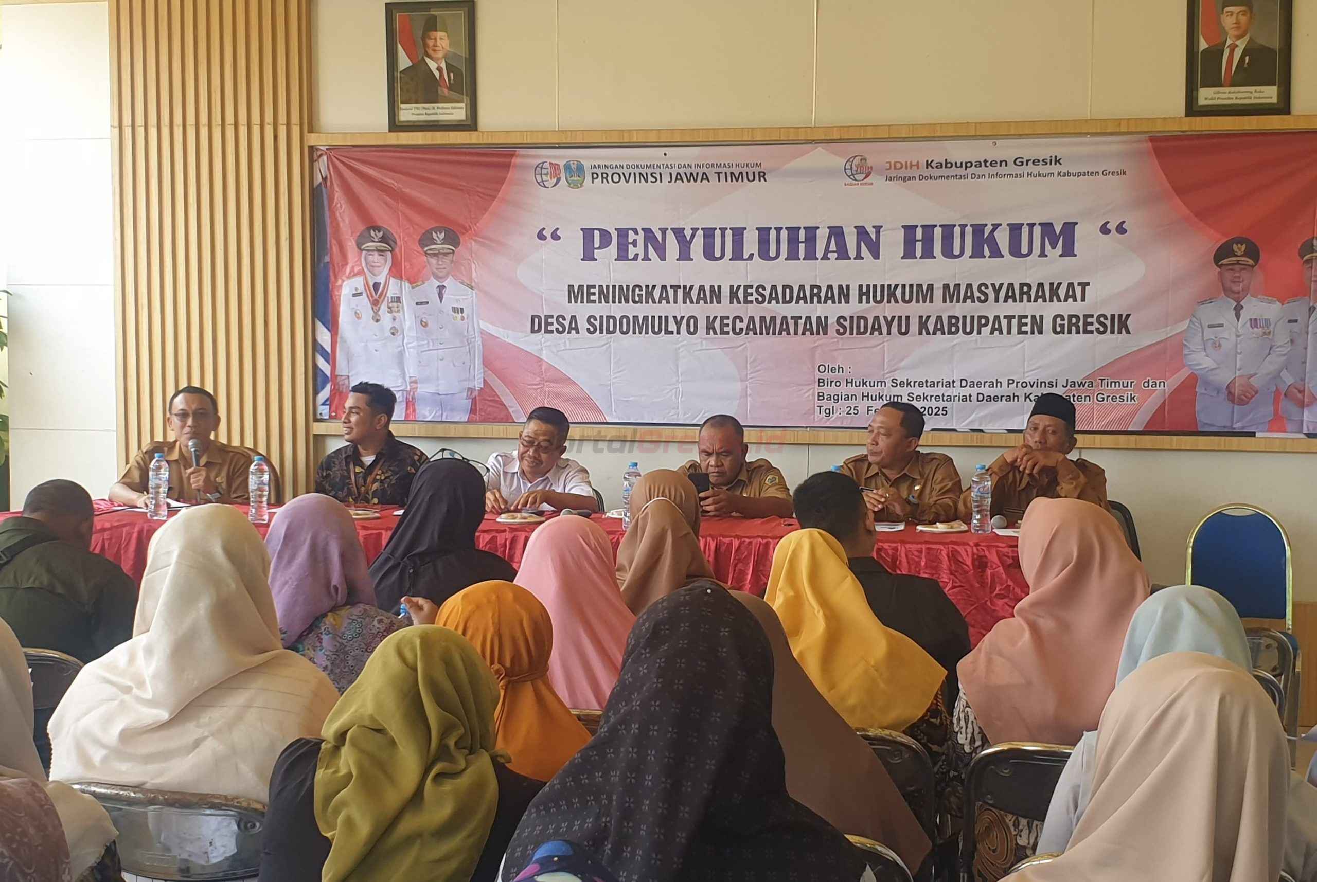 Bagian Hukum Sekertariat Daerah (Setda) Pemkab Gresik adakan Sosialisasi Penyuluhan Hukum di Desa Sidomulyo, Kecamatan Sidayu, Kabupaten Gresik, Selasa (25/2/2025).