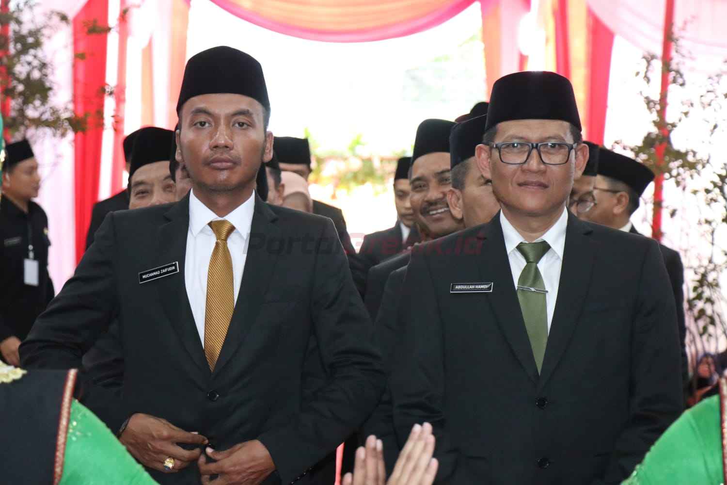 Ketua Komisi IV DPRD Gresik, Mochamad Zaifudin (kiri)