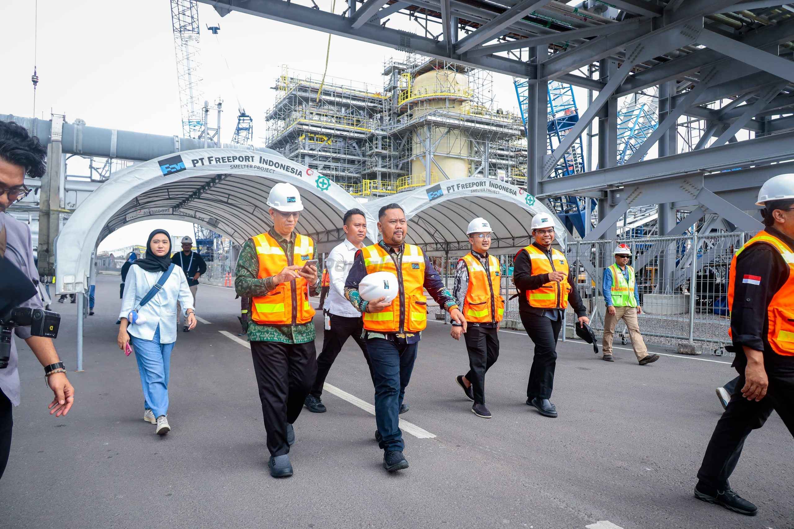Komisi VII DPR RI ke PT Freeport Indonesia di Kawasan Ekonomi Khusus (KEK) Gresik, Kamis (06/02).